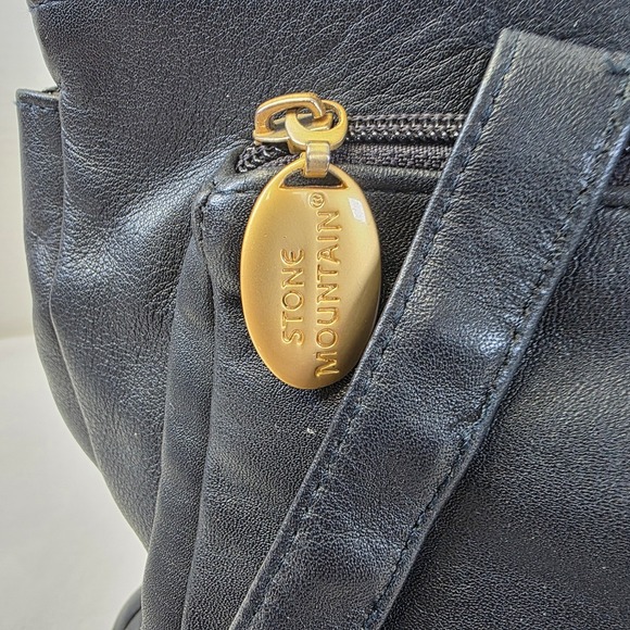 Stone Mountain Black Soft Vegan Leather Shoulder Bag Multiple Pockets Grannycore - Picture 2 of 11